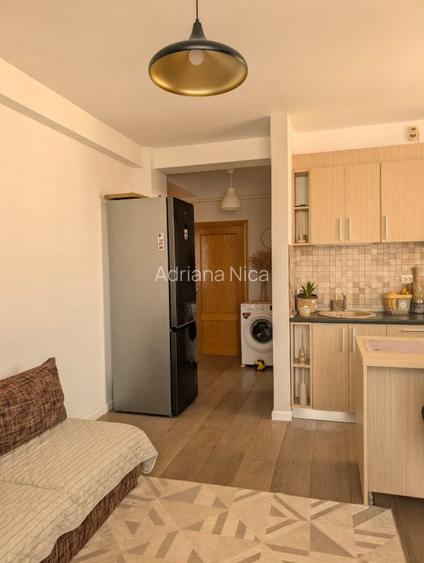 Vând apartament cu 3 camere