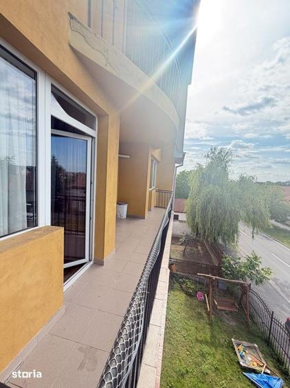 Inchiriere apartament 2 camere | terasa generoasa Str. Lacrimioarei - 8