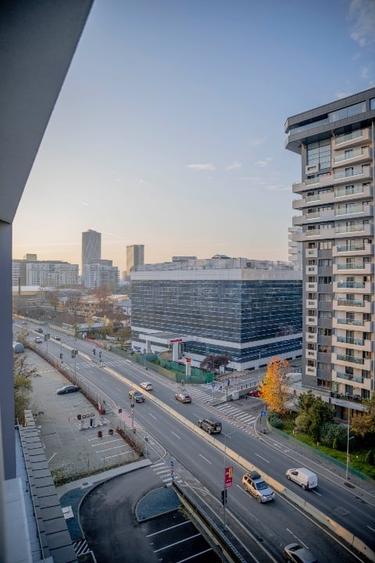 Apartament cu 2 camere semidecomandat în Aviației