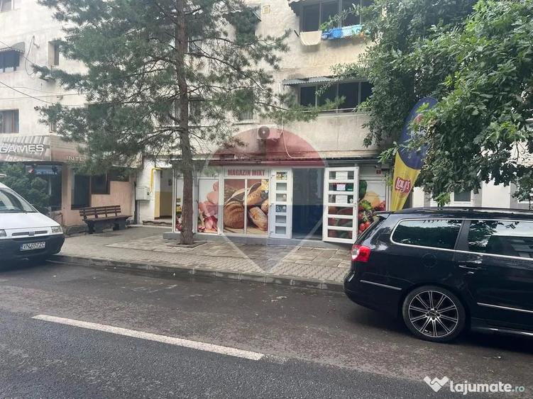 Spațiu comercial, de 50 mp, în Sud