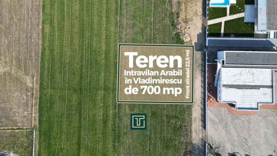 Teren intravilan de 700 mp, în Vladimirescu