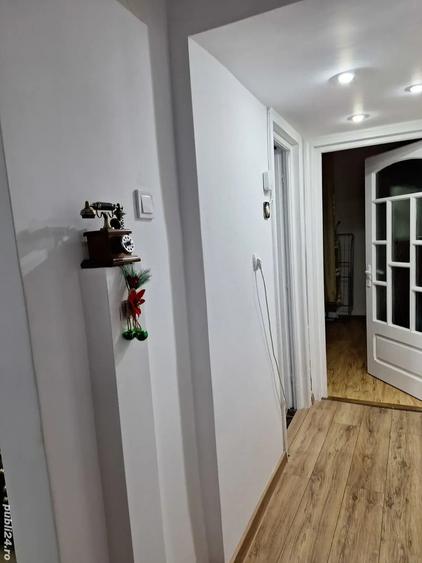Apartament cu 2 camere decomandat în Sud