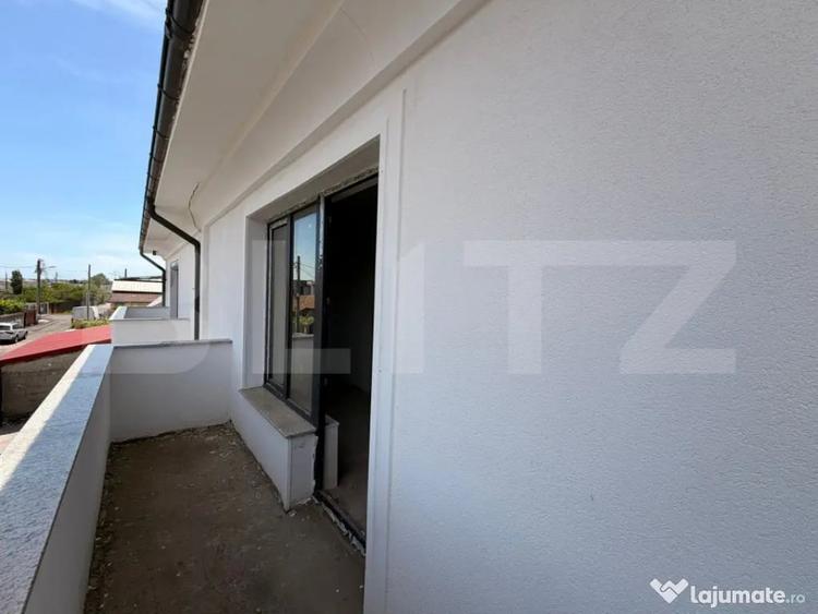 Apartament cu 4 camere decomandat în Central