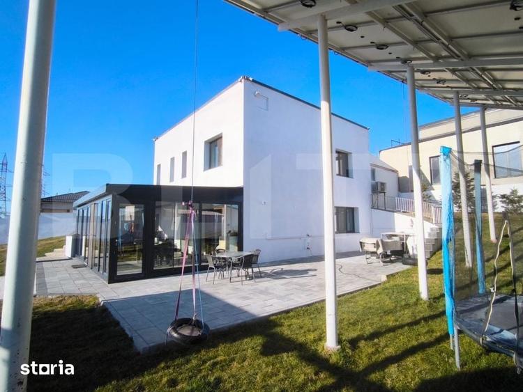 Casă cu Teren 1145 Mp în Cârcea