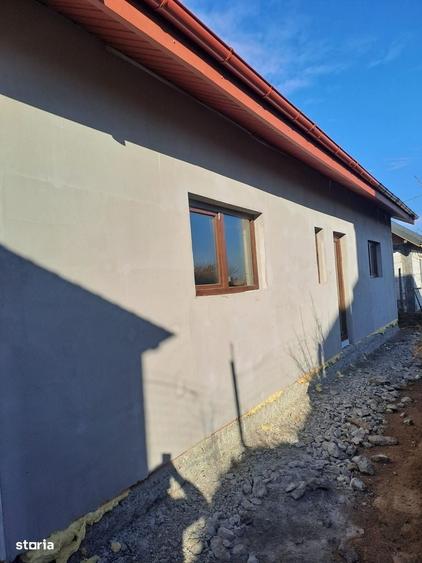 Casă cu 3 camere în Malcoci
