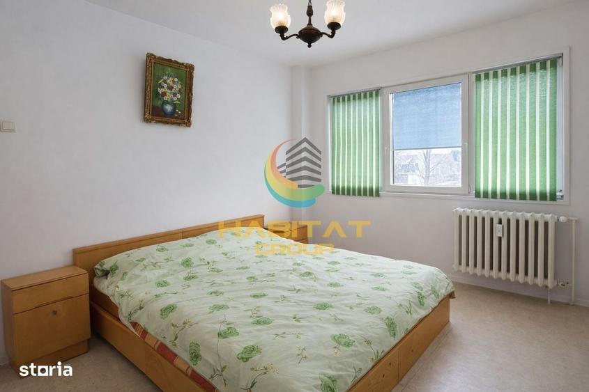 Apartament cu 3 camere decomandat în Berceni