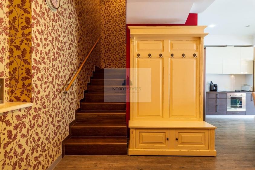 Apartament cu 4 camere, mobilat în Poiana Brașov