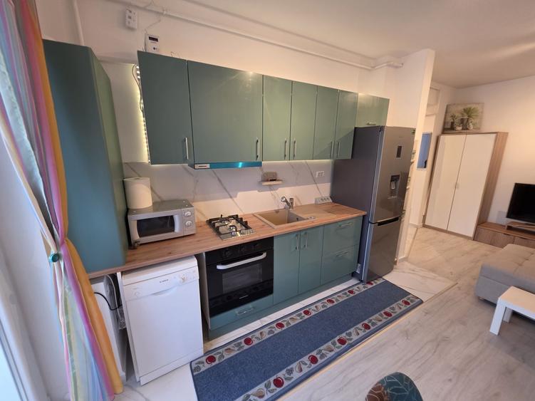Apartament cu 2 camere semidecomandat în Chiajna