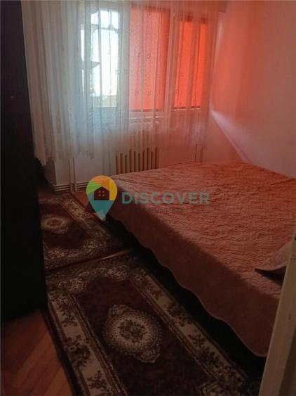 Apartament cu 2 camere decomandat în Bd. Independenței
