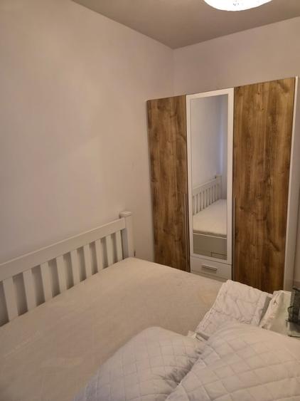 Apartament cu 3 camere decomandat în Sânnicoară