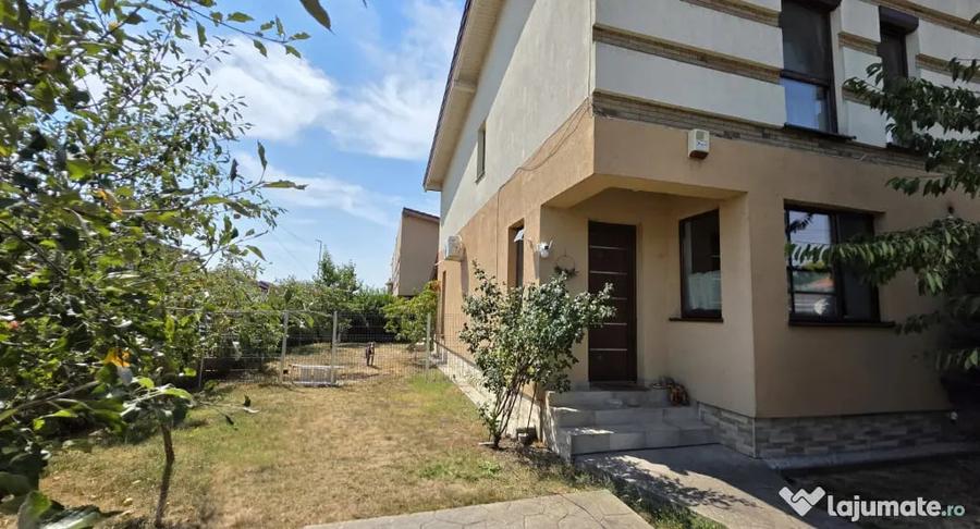 Casă cu 3 camere cu Teren 250 Mp în Dumbrăvița