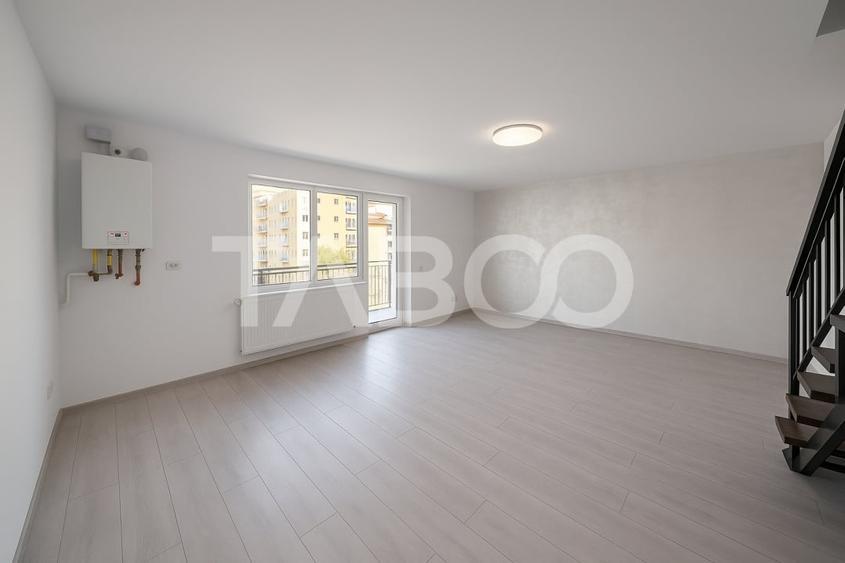Apartament cu 4 camere decomandat în Mihai Viteazul