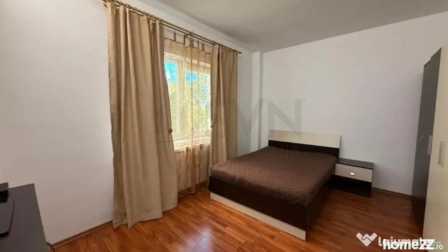 Casă cu 5 camere cu Teren 105 Mp în 1 Mai