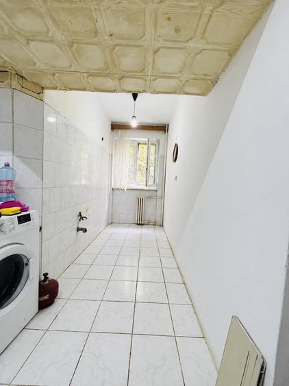 Apartament cu 2 camere semidecomandat în Nufărul