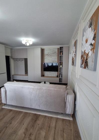 Apartament cu 2 camere semidecomandat în Baciu
