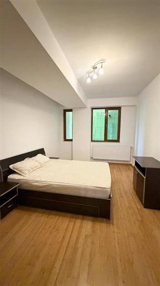 Apartament cu 2 camere semidecomandat, mobilat în Vitan