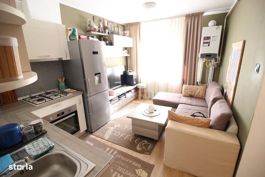 Apartament cu 2 camere în Micro 19