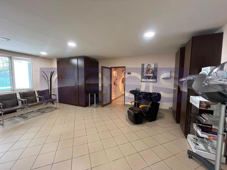 Spațiu comercial, de 102 mp, în Decebal