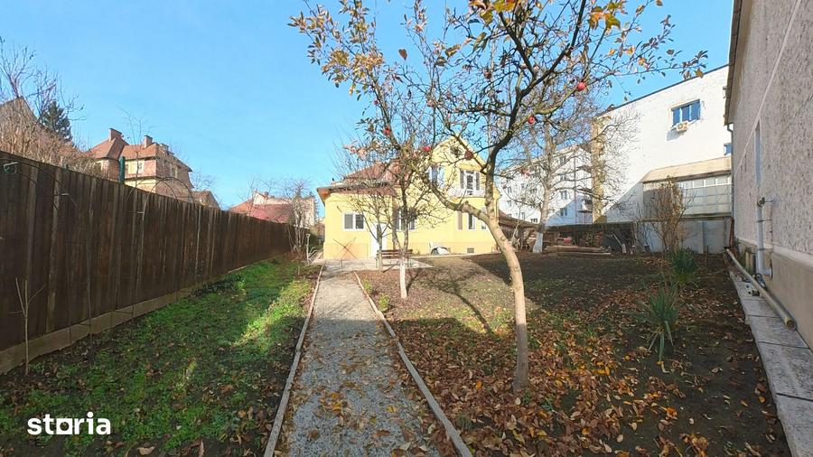 Vila tip Duplex in centrul istoric Brasov, cu 70% din terenul de 900mp - 3