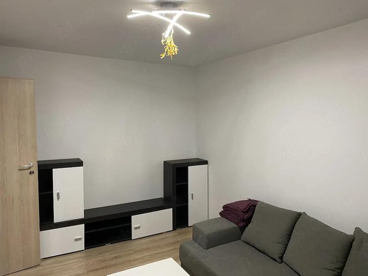 Apartament cu 2 camere decomandat în Drumul Taberei