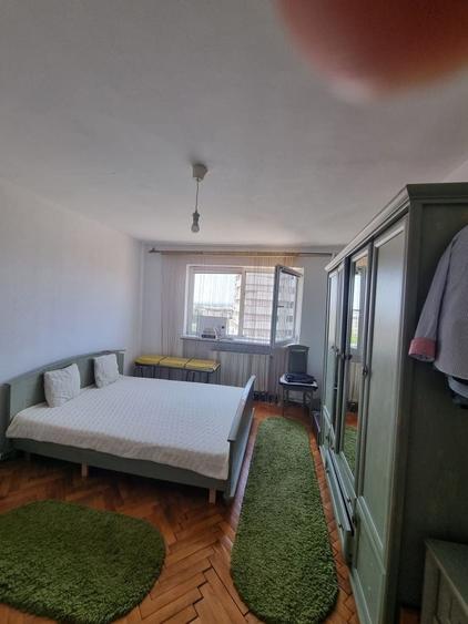 Apartament cu 2 camere decomandat în Nicolae Titulescu