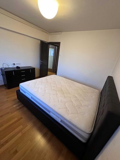 Apartament cu 2 camere semidecomandat în Moșilor