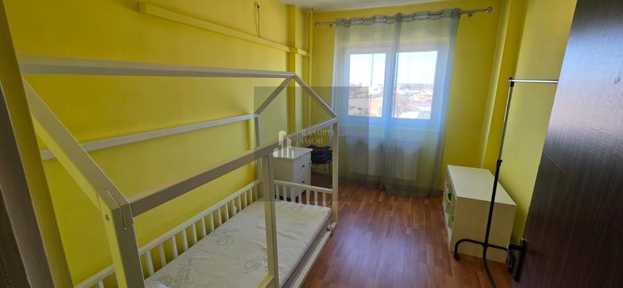 Apartament cu 3 camere semidecomandat, mobilat în 1 Decembrie 1918