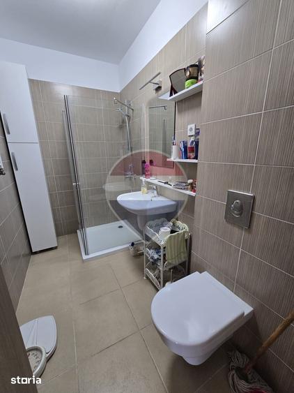 Apartament cu 3 camere în Gruiu