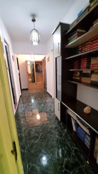 Apartament cu 2 camere decomandat în Iancului