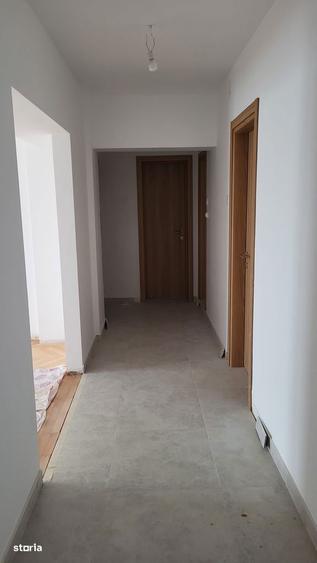 Apartament cu 4 camere decomandat în Centrul Istoric