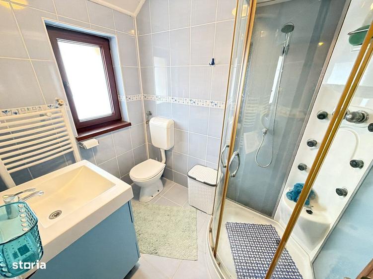 Casă cu 4 camere în Siretu