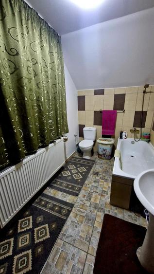 Casă cu Teren 740 Mp în Central