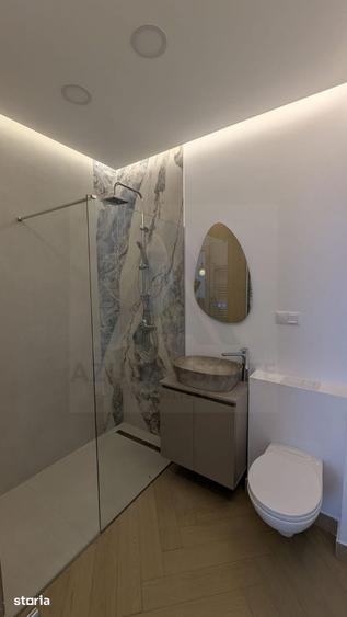 Apartament cu 4 camere în Lazaret