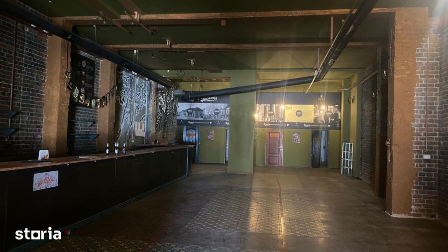 Spațiu comercial, de 276 mp, în Centrul Istoric