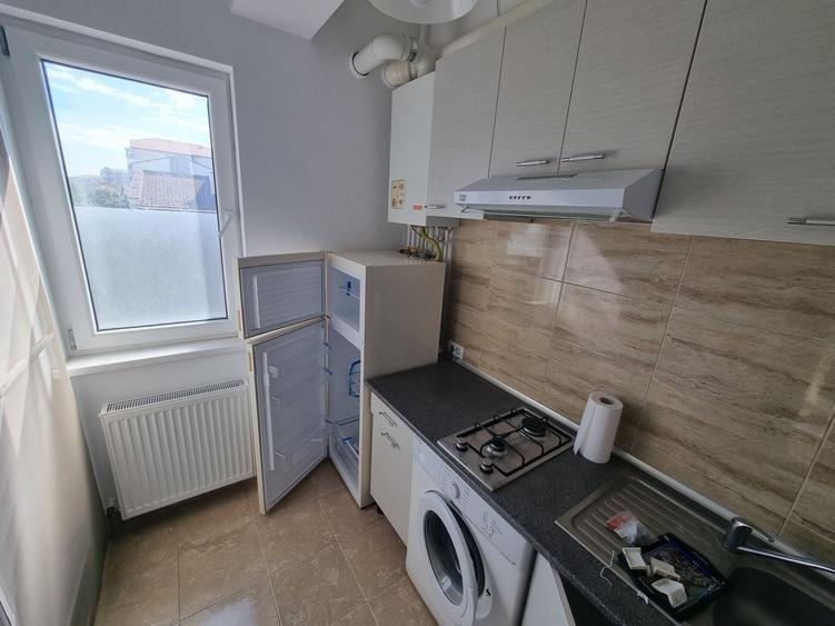 Garsonieră semidecomandată, mobilată în Primo