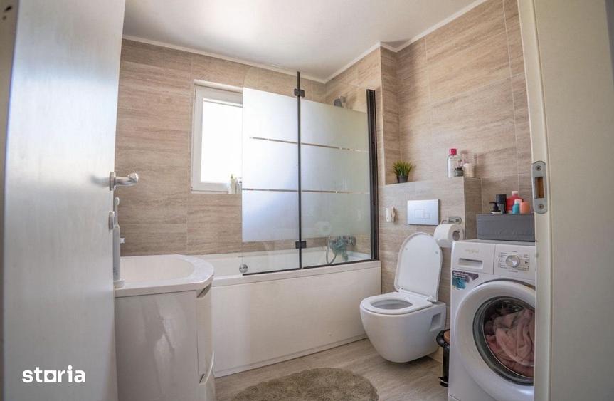 Casă cu 3 camere cu Teren 100 Mp în Tunari