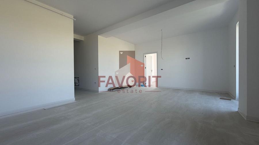 Apartament cu 3 camere decomandat în Moșnița Nouă