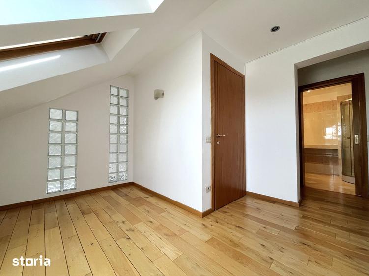 Apartament cu 3 camere în Domenii