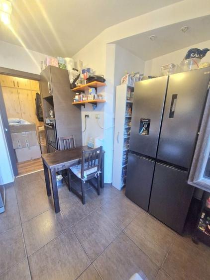Apartament cu 4 camere decomandat, mobilat în Drumul Taberei