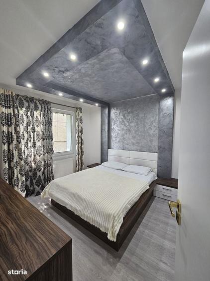 Apartament cu 3 camere decomandat în Vulcan