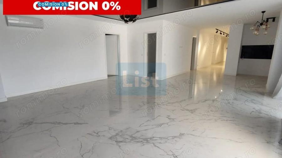 Apartament cu 5 camere decomandat în Nufărul