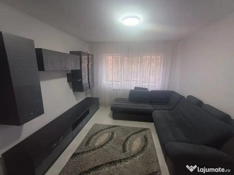 Apartament cu 2 camere semidecomandat în George Enescu