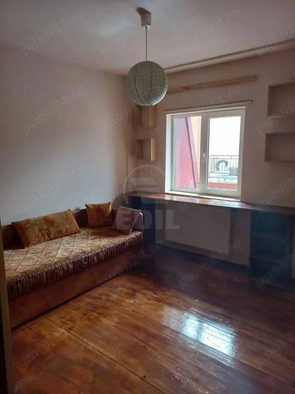 Apartament cu 2 camere nedecomandat în Florești