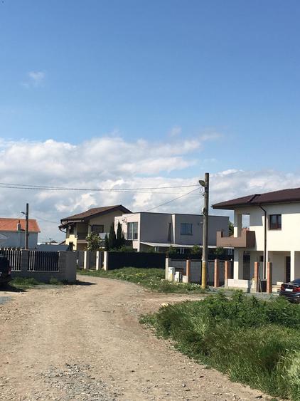 Teren Construcții intravilan de 1000 mp, în Km 5