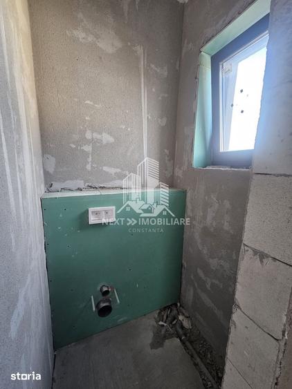 Casă cu 4 camere cu Teren 202 Mp în Palazu Mare
