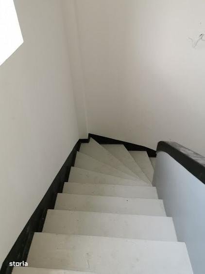 Spațiu comercial, de 160 mp, în Fundeni
