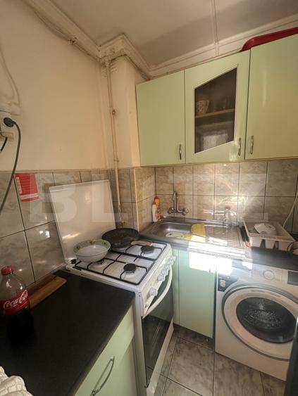 Apartament cu 2 camere semidecomandat, mobilat în Cloșca