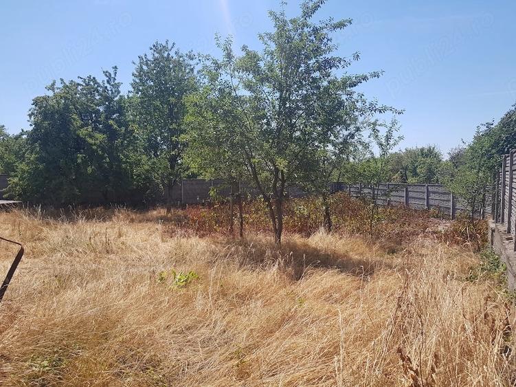 Casă cu 10 camere cu Teren 10 Mp în Central