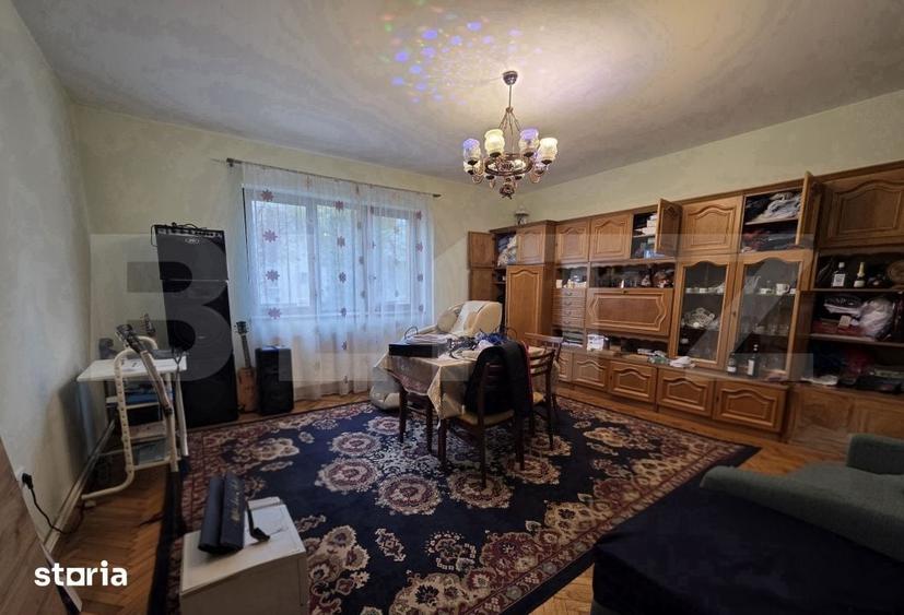 Casă cu 5 camere cu Teren 347 Mp în Titulescu
