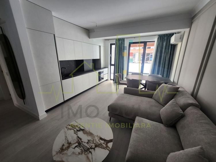 Apartament cu 2 camere decomandat în Torontalului